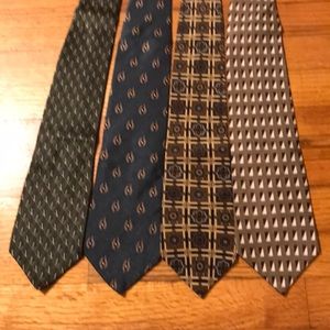 Lot of 4 Bill Blass Ties